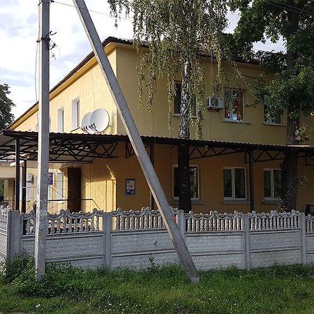 Glamour Hotel Luhyny Exterior photo