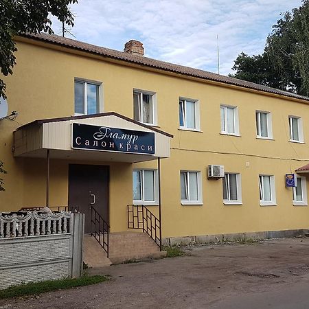 Glamour Hotel Luhyny Exterior photo